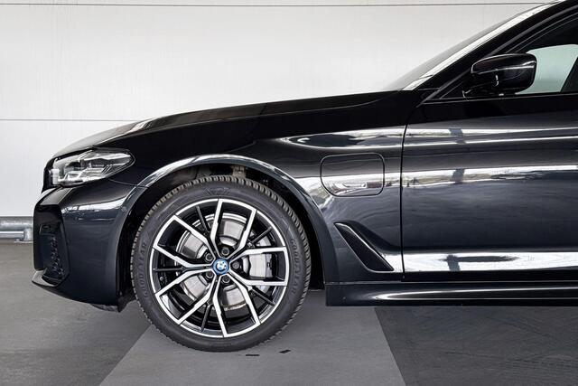 BMW 5-SERIE Touring 530e xDrive Business Edition Plus