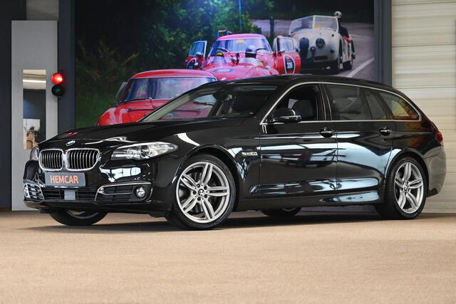 BMW 5-SERIE Touring 530d Luxury Edition
