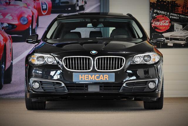 BMW 5-SERIE Touring 530d Luxury Edition