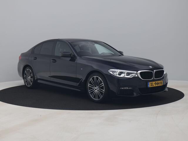 BMW 5-SERIE 530i xDrive High Executive M-Pakket | CAMERA | H&K | STOELVERWARMING