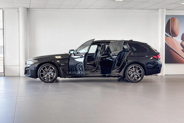 BMW 5-SERIE Touring 530e xDrive Business Edition Plus | M Sport | Stoelverwarming | Glazen Panoramadak |
