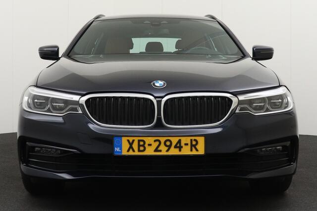 BMW 5-SERIE Touring 520i M-Sport Digi.Dash Camera Trekhaak Memory 18' LMV