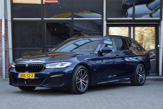 BMW 5-SERIE Touring 530e xDrive Business Edition Plus M Sport Pakket HUD Trekhaak Lane 360C HK Leder