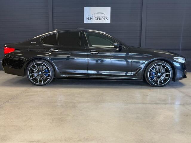 BMW 5-SERIE 530e iPerformance M Sport HUD SKdak 20Inch Harman kardon Navi 360Cam Fully Loaded!!