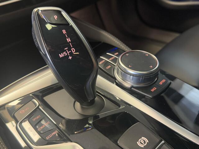 BMW 5-SERIE 530e iPerformance M Sport HUD SKdak 20Inch Harman kardon Navi 360Cam Fully Loaded!!