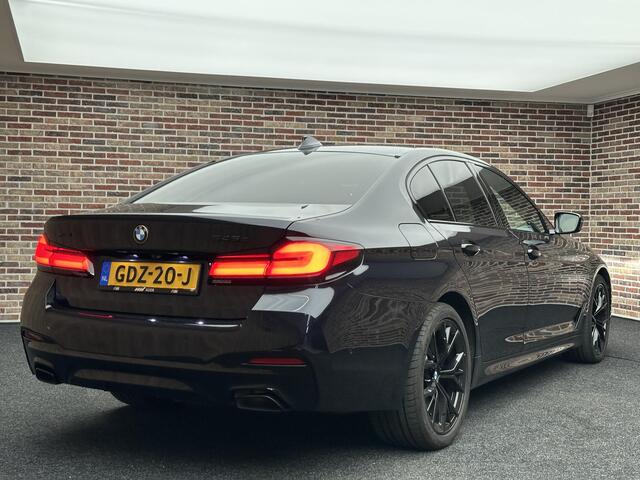 BMW 5-SERIE 545e xDrive High Executive | LED| Trekhaak| CarPlay| CoPilot| Dealer onderhouden|