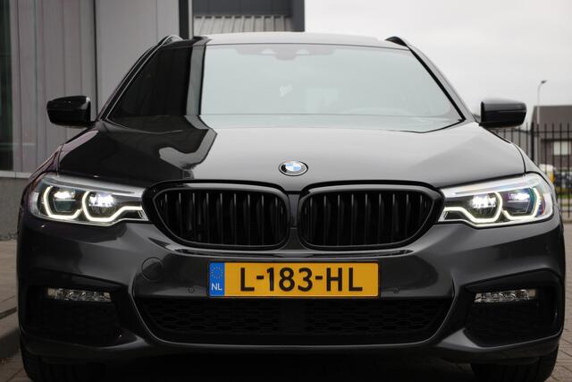 BMW 5-SERIE Touring 530d xDrive High Executive M-Sport | Pano | Head Up | Afneembare Trekhaak | BTW