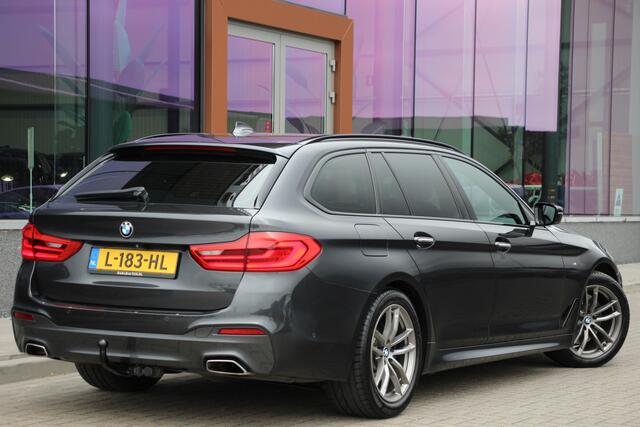 BMW 5-SERIE Touring 530d xDrive High Executive M-Sport | Pano | Head Up | Afneembare Trekhaak | BTW