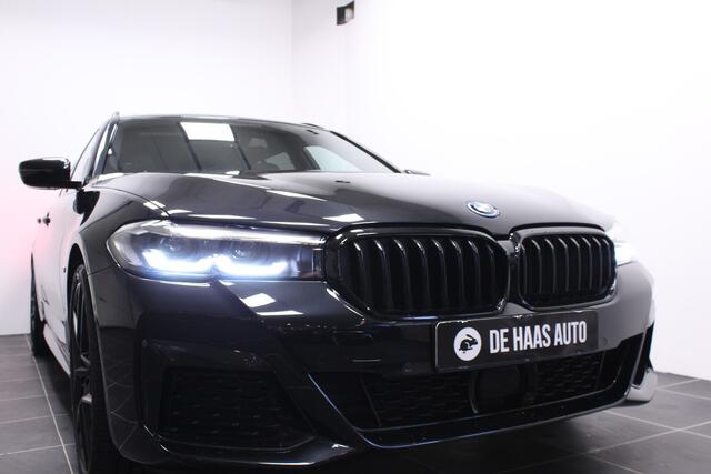 BMW 5-SERIE Touring 530e xDrive M Sport/Pano dak/20 inch/Acc/Leder