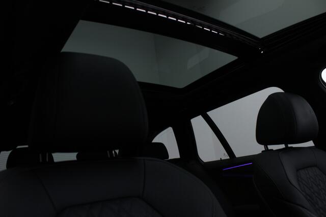BMW 5-SERIE Touring 530e xDrive M Sport/Pano dak/20 inch/Acc/Leder