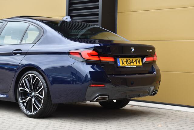 BMW 5-SERIE 530i High Executive * M Sportpakket * Comfortstoelen * Laser * Schuifdak * Live cockpit *
