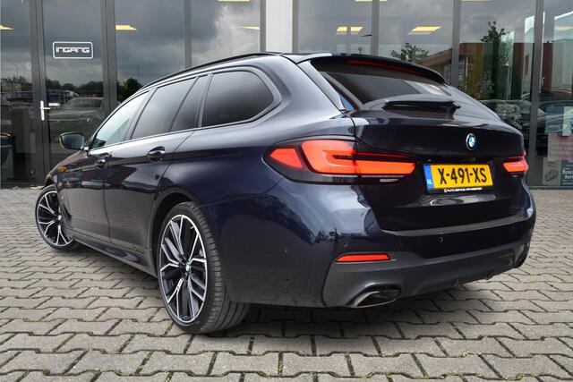 BMW 5-SERIE Touring 530d xDrive M-Sport | Pano | Trekhaak | 360 Camera | H&K | Nappa |