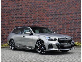 bmw-5-serie-530e-touring-*pano*trek
