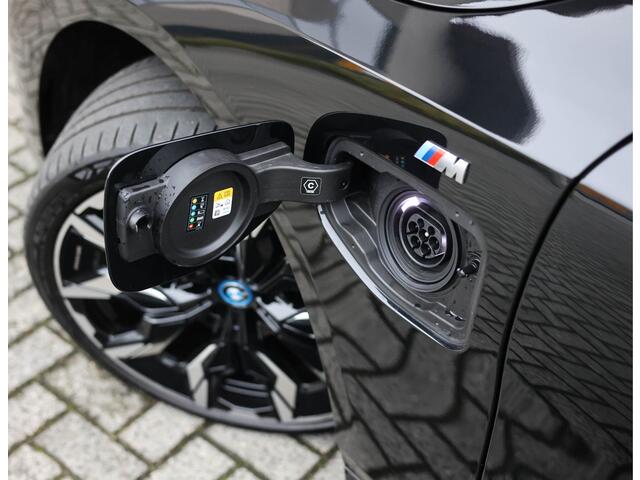 BMW 5-SERIE Touring 530e xDrive *M Sport Pro*Pano*HUD*Trekhaak*Bow&Wil*