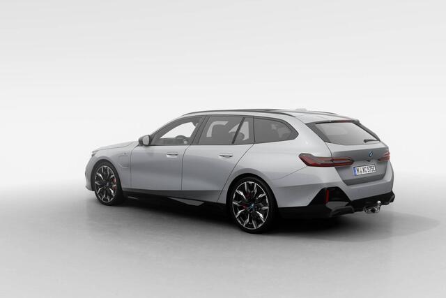BMW 5-SERIE Touring 530e M Sport Edition | M Sport Pro | Innovation Pack | Travel Pack | Comfort Pack