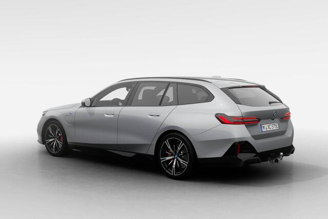 BMW 5-SERIE Touring 530e M Sport Edition | M Sport Pro | Innovation Pack | Travel Pack | Comfort Pack