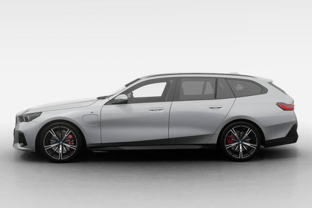 BMW 5-SERIE Touring 530e M Sport Edition | M Sport Pro | Innovation Pack | Travel Pack | Comfort Pack