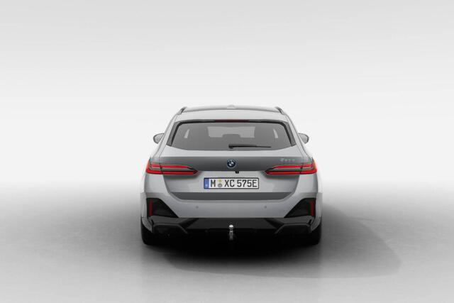 BMW 5-SERIE Touring 530e M Sport Edition | M Sport Pro | Innovation Pack | Travel Pack | Comfort Pack