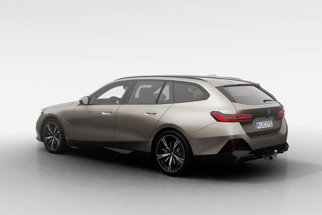 BMW 5-SERIE Touring 530e M Sport Edition | M Sport Pro | Innovation Pack | Travel Pack | Comfort Pack