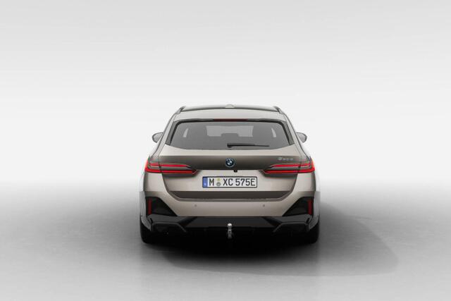 BMW 5-SERIE Touring 530e M Sport Edition | M Sport Pro | Innovation Pack | Travel Pack | Comfort Pack