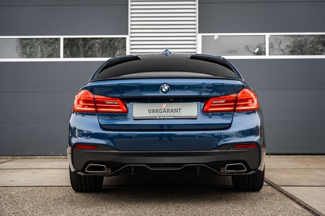 BMW 5-SERIE 540i High Executive Edition |Head-Up |Schuifdak| achterasbesturing |ACC |Harman Kardon |