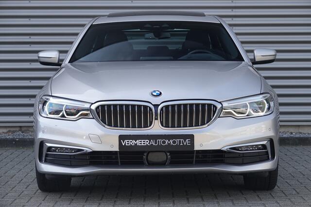 BMW 5-SERIE 530e iPerformance eDrive Edition | Schuif-Kanteldak | HUD | Memory | ACC | Adaptieve |