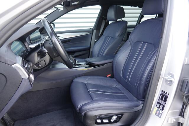 BMW 5-SERIE 530e iPerformance eDrive Edition | Schuif-Kanteldak | HUD | Memory | ACC | Adaptieve |