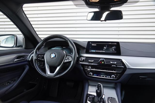 BMW 5-SERIE 530e iPerformance eDrive Edition | Schuif-Kanteldak | HUD | Memory | ACC | Adaptieve |