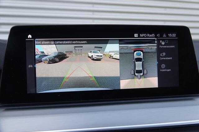 BMW 5-SERIE 530e iPerformance eDrive Edition | Schuif-Kanteldak | HUD | Memory | ACC | Adaptieve |