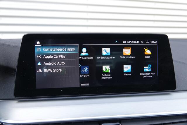 BMW 5-SERIE 530e iPerformance eDrive Edition | Schuif-Kanteldak | HUD | Memory | ACC | Adaptieve |