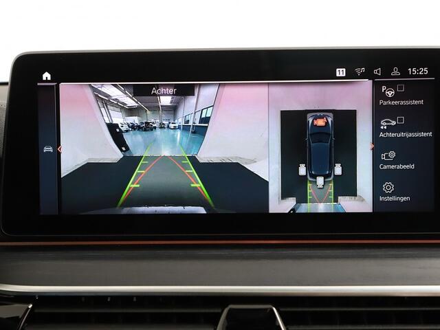 BMW 5-SERIE Touring 520i High Executive | Pano | Leder | 04-2021 86.473 KM
