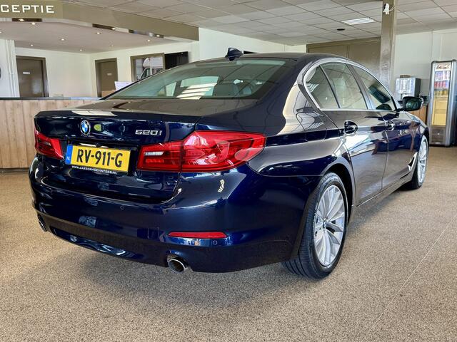 BMW 5-SERIE 520i High Executive Camera, Navi, Comfort stoelen, Leder, PDC, 88DKM!