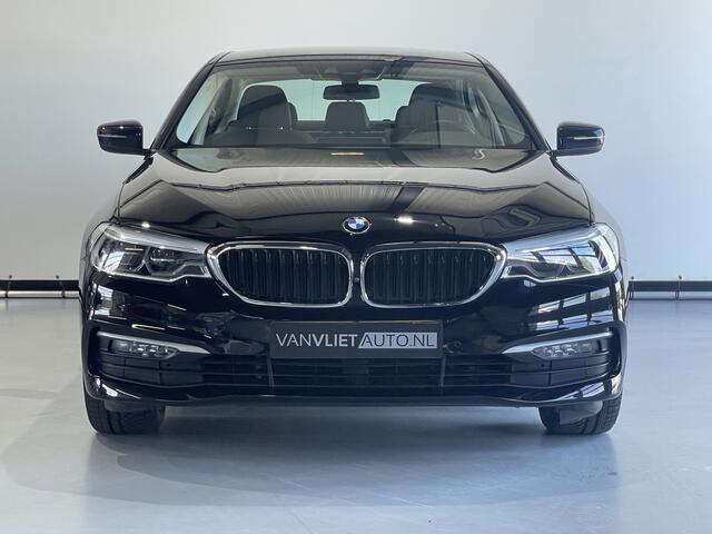 BMW 5-SERIE 530e iPerformance eDrive Edition Leder / Navi / Camera