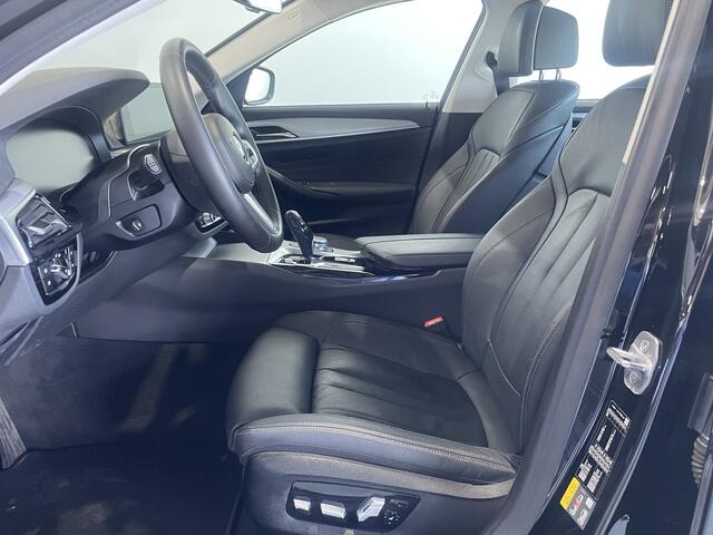 BMW 5-SERIE 530e iPerformance eDrive Edition Leder / Navi / Camera