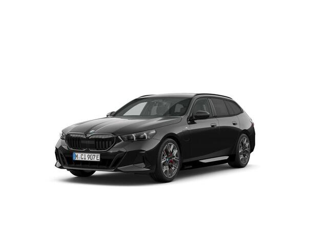 BMW 5-SERIE Touring 530e | M Sport Edition | M sportpakket | M Sportpakket Pro | Travel Pack