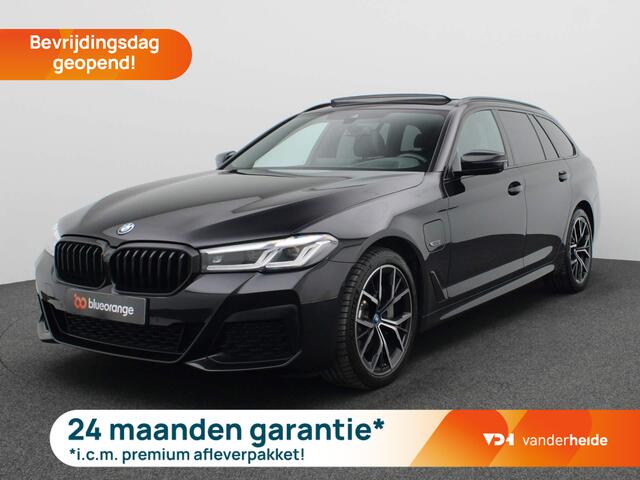 BMW 5-SERIE Touring 530e xDrive M-Sport 292PK AUT8 Keyless, Surround Camera, Head-Up Display, Hifi, Panoramadak, Trekhaak, 19" LM Velgen