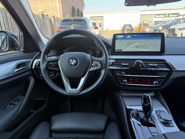 BMW 5-SERIE Touring 520i High Executive Laser/Camera/Comfort