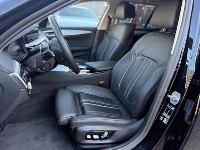 BMW 5-SERIE Touring 520i High Executive Laser/Camera/Comfort