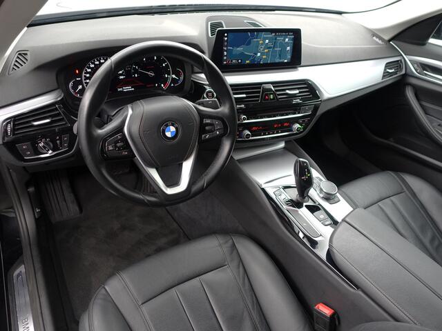 BMW 5-SERIE 520d M Sport Aut- Xenon Led, Virtual Cockpit, Park Assist, Cruise, Navigatie Pro
