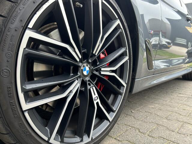 BMW 5-SERIE 520i M-pakket Full Options!! Cruisectr,Climatectr,Navigatie,Schuif/kanteldak,Leder,PDCv/a,LMV19"