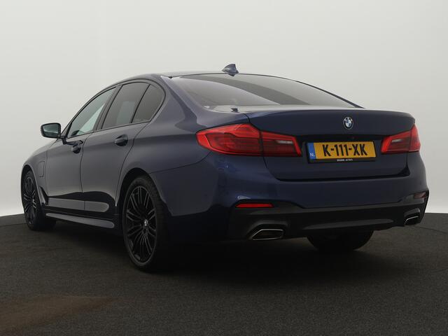 BMW 5-SERIE 530e iPerformance High Executive / Leder Dakota / Navi Fullmap / Cruise-ctr. / 19" Lmv / Led / Camera / Carplay / Apk nov-2025