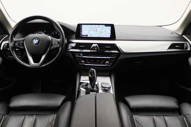 BMW 5-SERIE Touring 520i High Executive