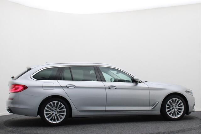 BMW 5-SERIE Touring 520i High Executive