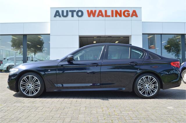 BMW 5-SERIE 520i M Pakket Opendak | Head-up display | Comfortstoelen | Live cockpit pro