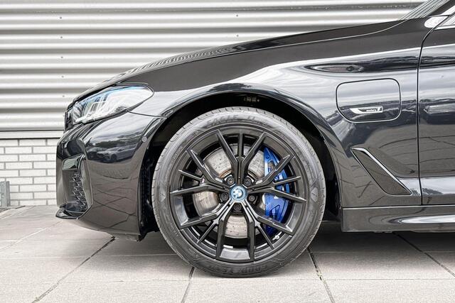 BMW 5-SERIE Sedan 545e xDrive