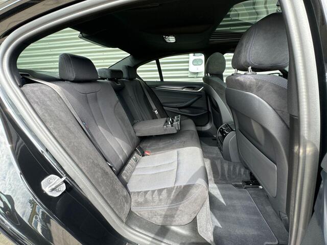 BMW 5-SERIE Sedan 545e xDrive