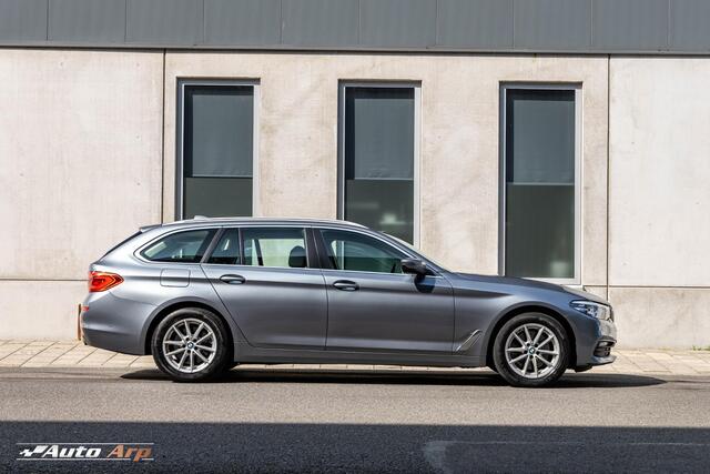 BMW 5-SERIE Touring 520d xDrive Executive