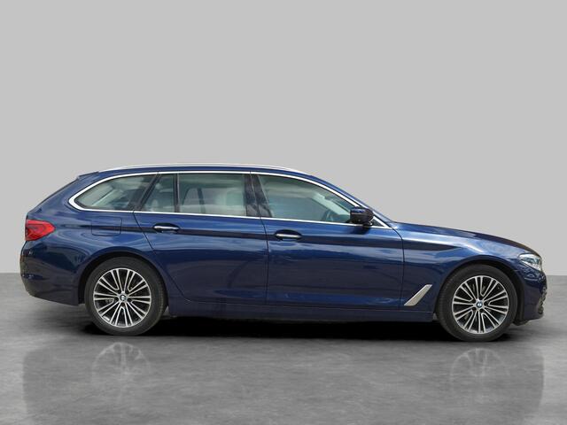 BMW 5-SERIE Touring 520d High Executive Panorama-Leder mem-LMV-HUp -Vol