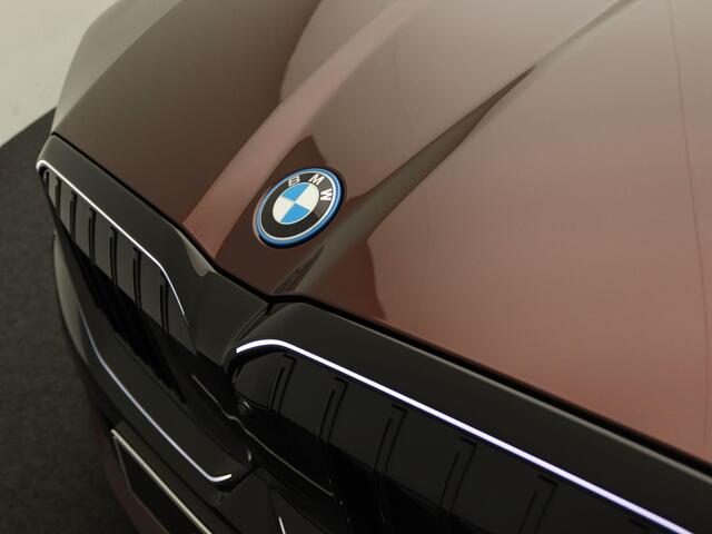 BMW 5-SERIE 550e xDrive Sedan