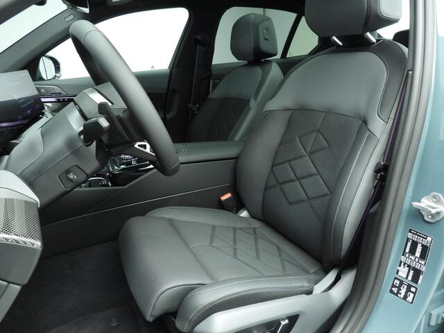 BMW 5-SERIE Sedan 540d xDrive M-Sportpakket Pro / Trekhaak / Panoramadak / Comfortstoelen / Bower & Wilkins /